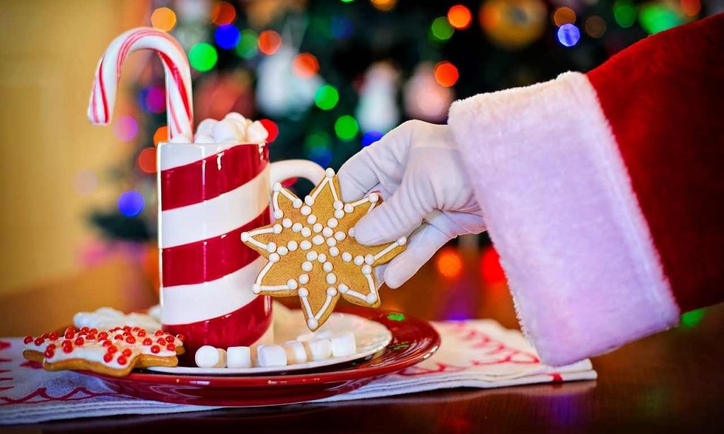 Biscotti di Natale: la ricetta originale degli Ambrosiani