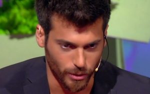 Can Yaman retroscena