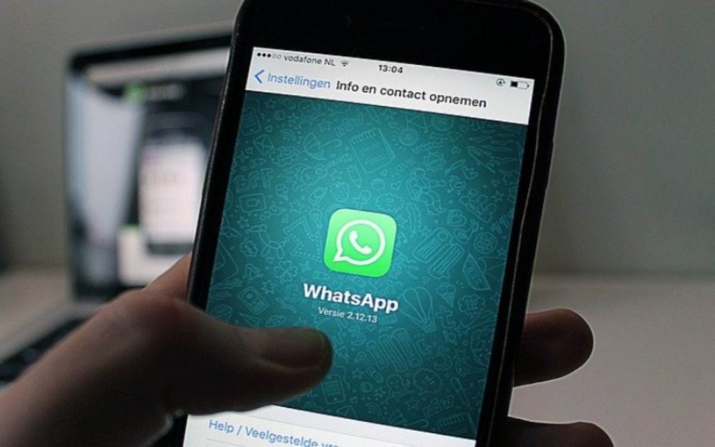 WhatApp, slittano le modifiche: posticipata la data per accettare le nuove condizioni di utilizzo