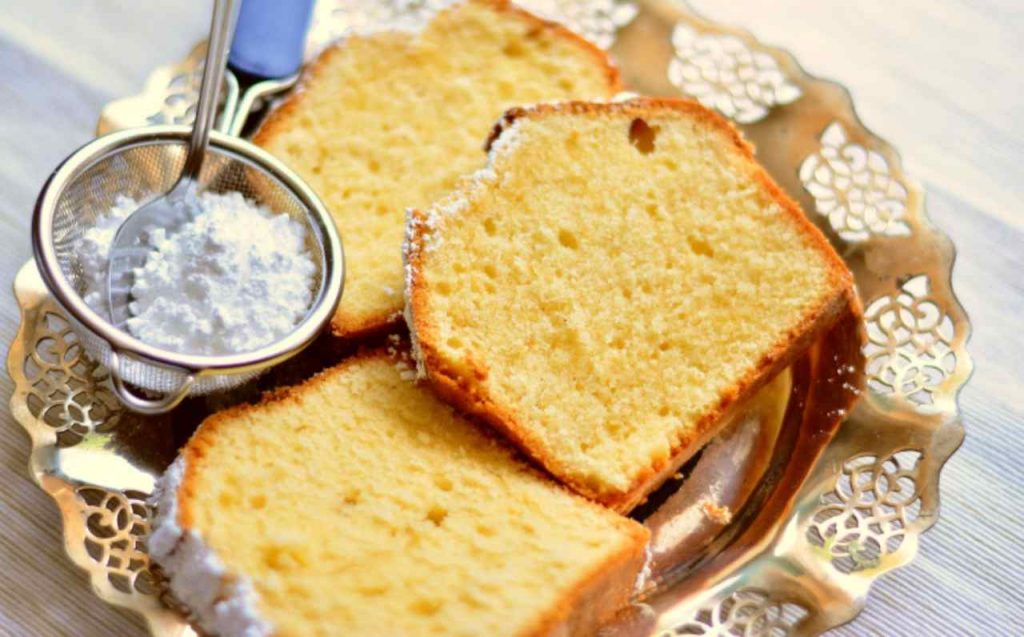 Torta facile e veloce senza farina: la ricetta perfetta per una super merenda!