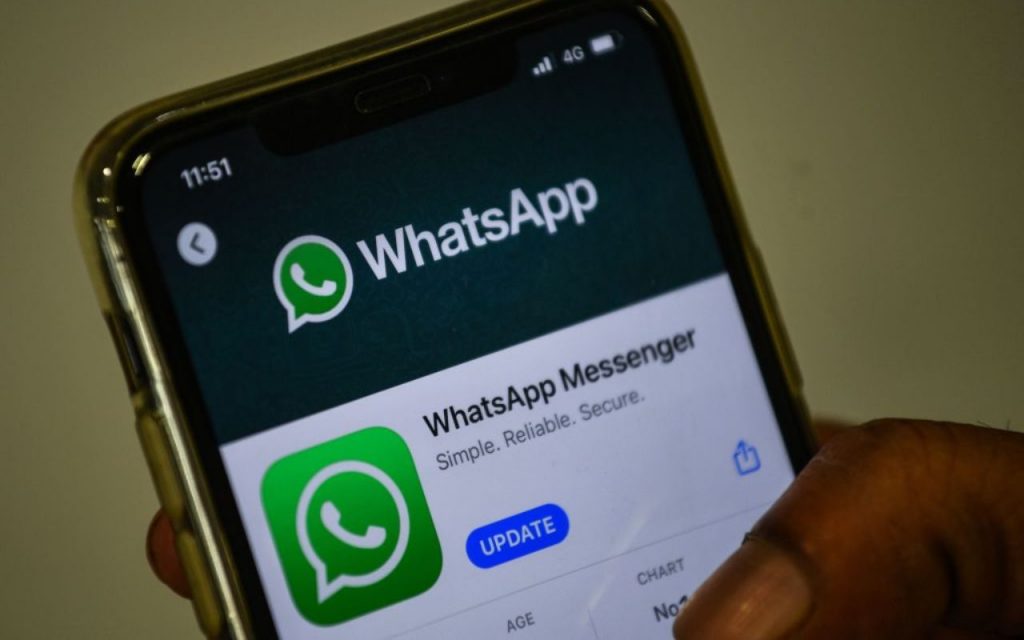 Whatsapp, sapete chi l’ha inventato? Una storia che toglie il respiro