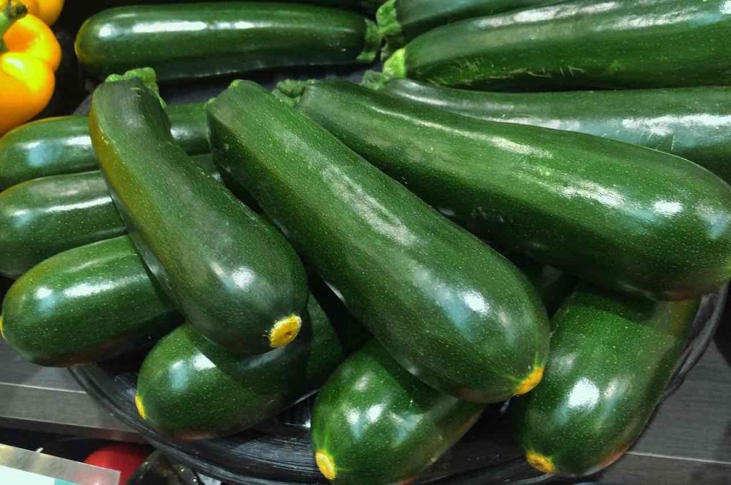 Zucchine, il nuovo modo per cucinarle: scopriamo l’originalissima ricetta da leccarsi i baffi