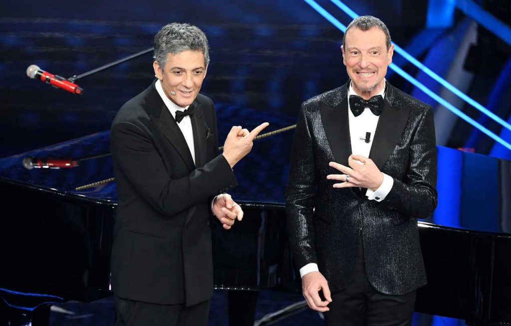 Amadeus: “Ci saranno applausi finti”, la novità del Festival di Sanremo 2021