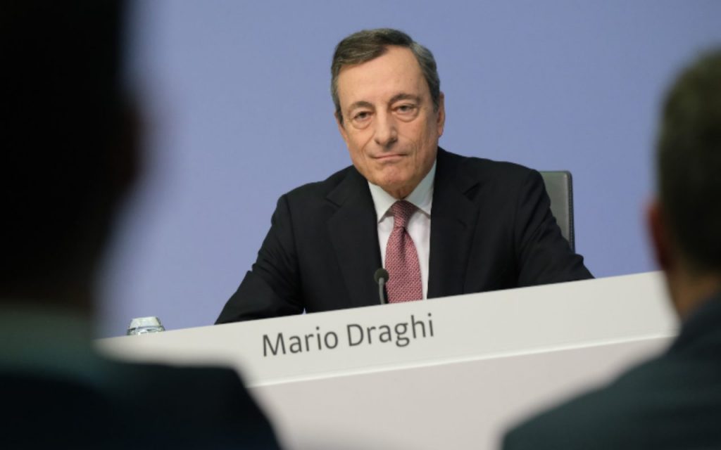 Coronavirus, il Premier Draghi chiarisce: “Farò il vaccino AstraZeneca”