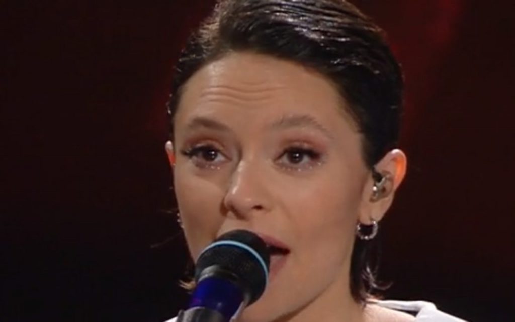 Sanremo 2021, il gesto di Francesca Michielin con Fedez spiazza tutti: lo ha fatto in diretta