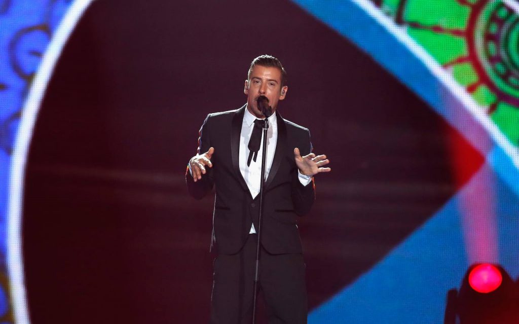 Francesco Gabbani: “Voto 10+” il ricordo della vittoria a Sanremo