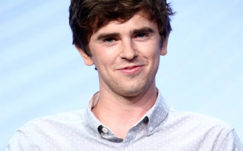 “Leonardo”, chi è Freddie Highmore: età, carriera e la straordinaria candidatura ricevuta