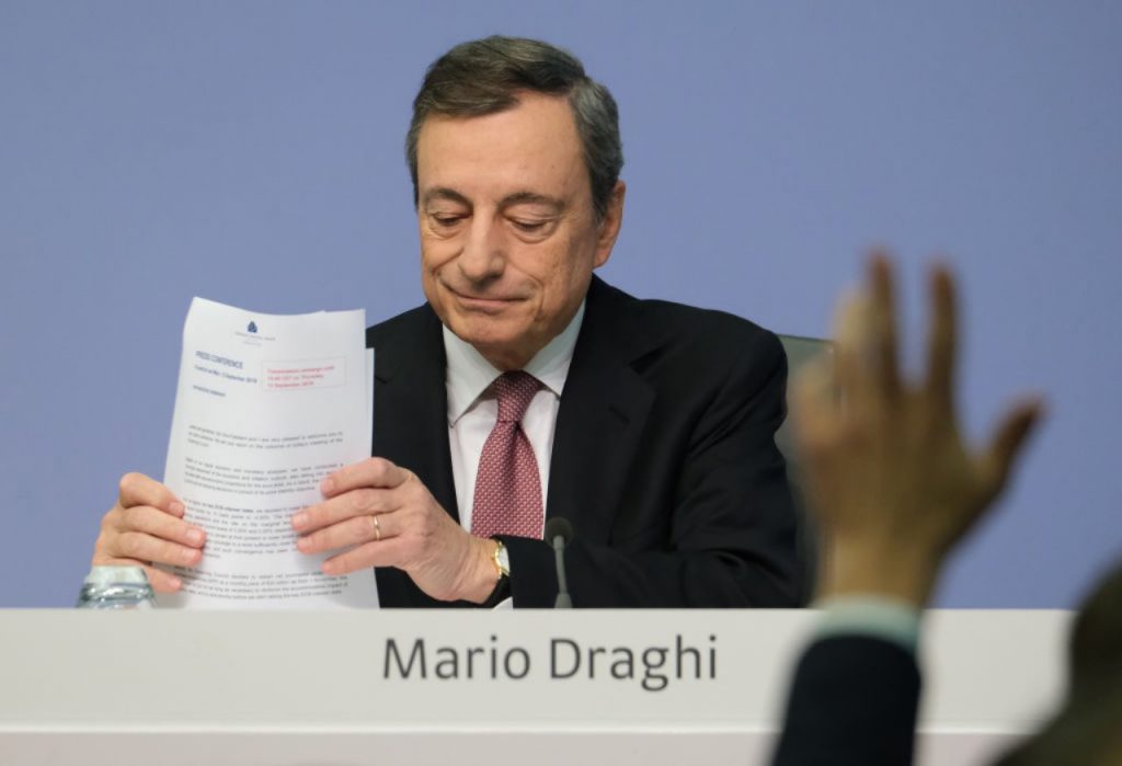 Covid, Mario Draghi: la decisione spiazza tutti