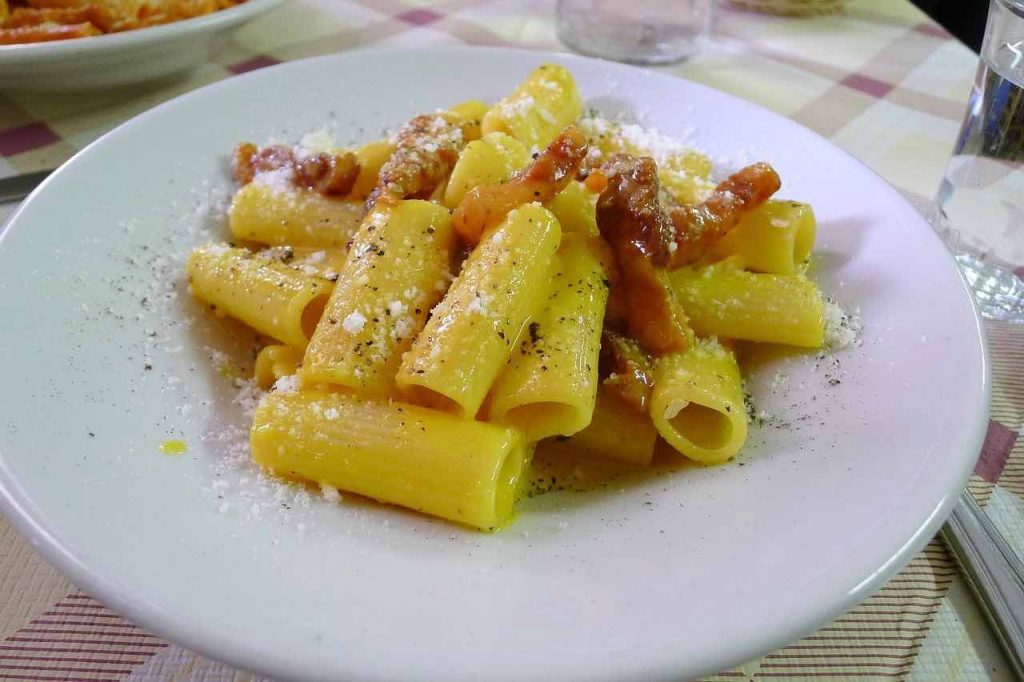 Carbonara, il mare in tavola: ricetta alternativa per questo buonissimo piatto