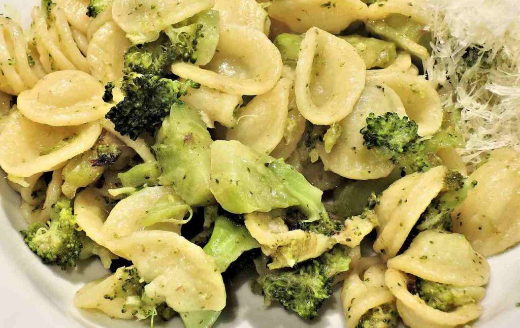 Orecchiette alle cime di rapa: il tocco gourmet per rendere il vostro piatto strepitoso