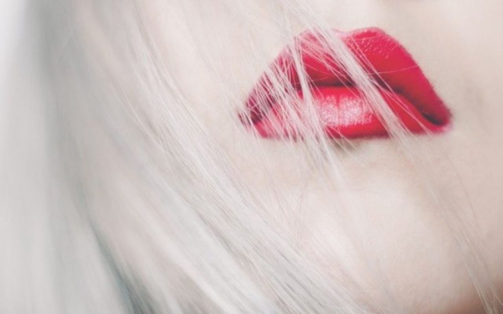 Come creare un rossetto: procedimento semplice e dai risultati incredibili!