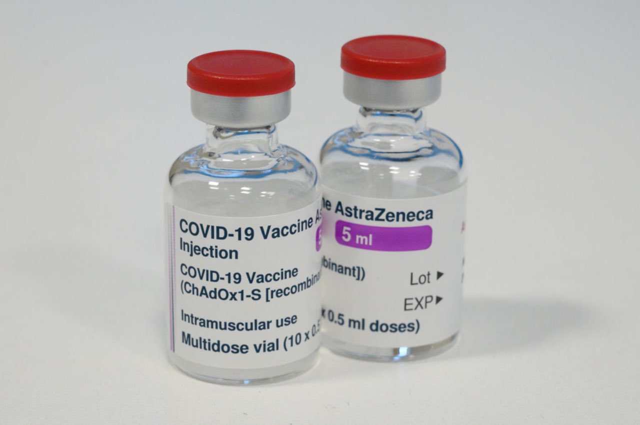 Vaccino AstraZeneca limitazioni