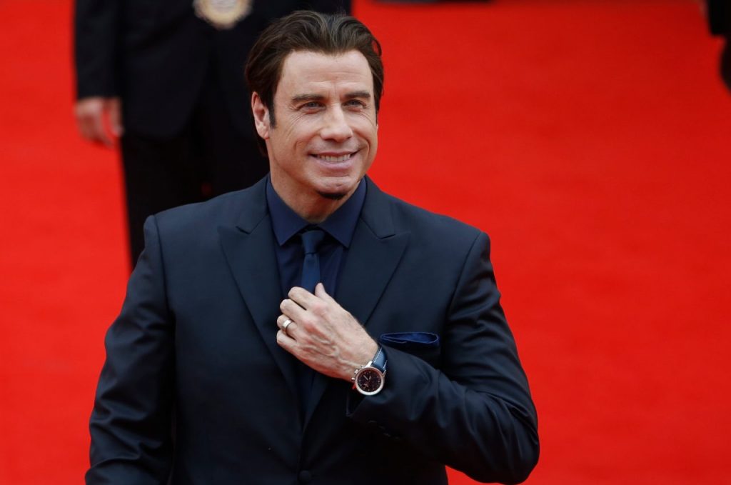 John Travolta, la villa da sogno ha un dettaglio incredibile: l’avete notato?