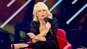 Uomini e Donne, addio di Maria De Filippi