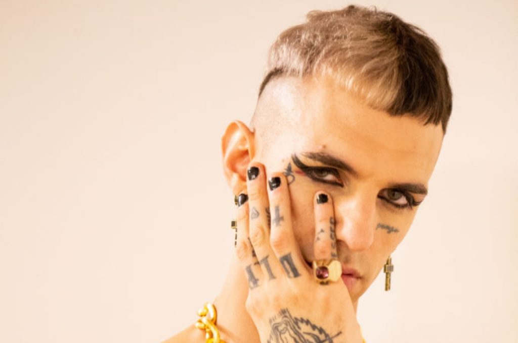 Achille Lauro: futuro lontano dalla musica? | La passione sportiva