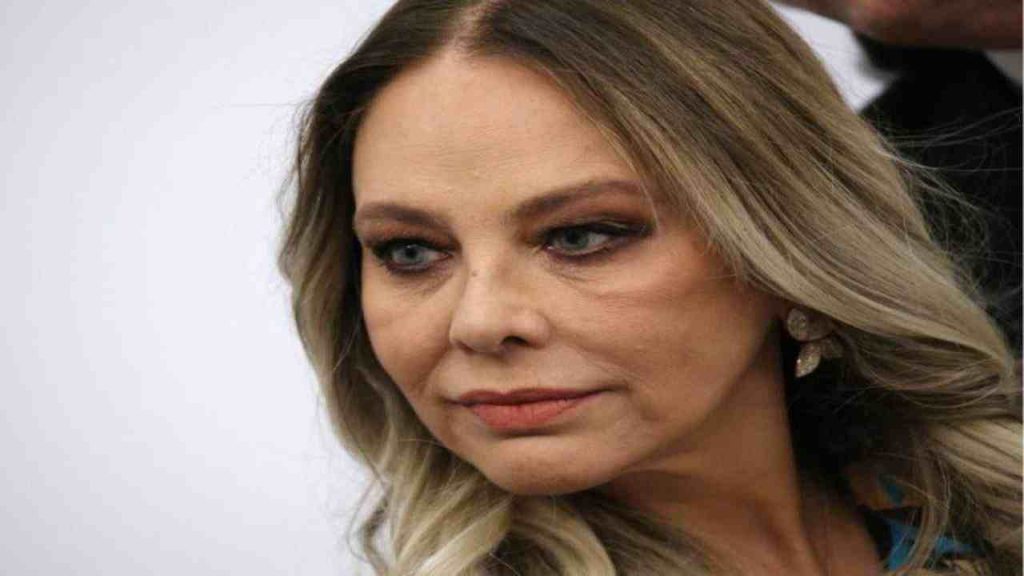 Ornella Muti, schiacciata dal dolore: come madre non poteva fare di più