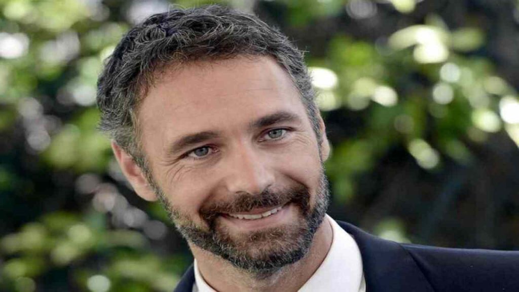 Raoul Bova, il figlio è diventato uno splendore: è la sua fotocopia