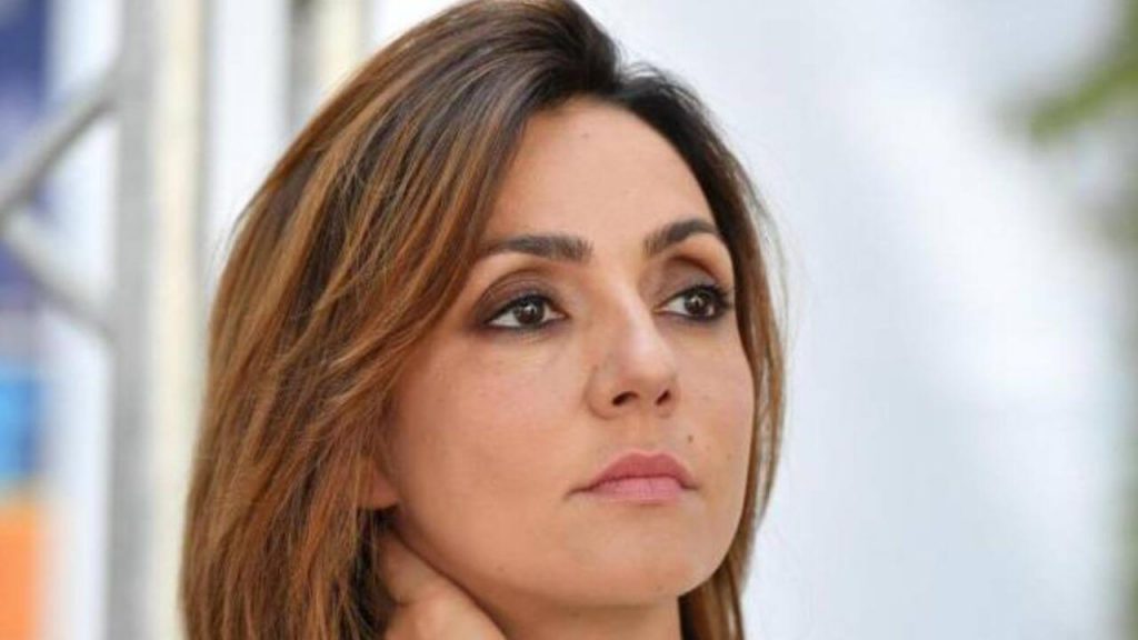 Ambra Angiolini, ‘beccata’ così dopo il tradimento: “il tempo cicatrizza le ferite”