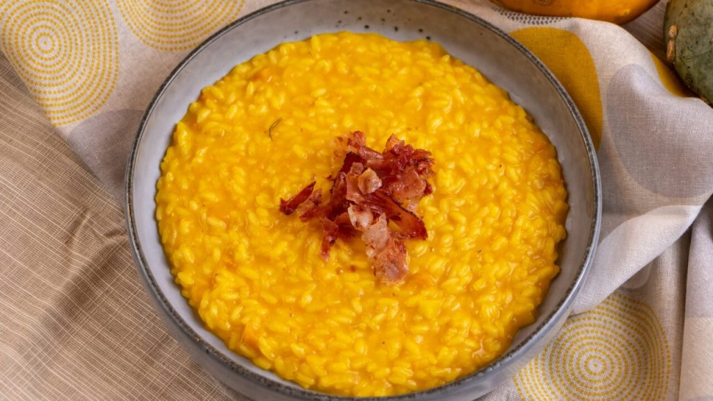 Risotto alla zucca senza burro | Ricetta light e gustosissima