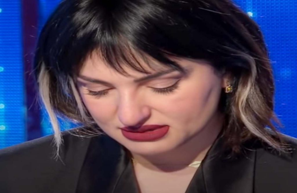 Arisa e il rimorso di averlo fatto: “Ho ceduto ma non lo rifarei”