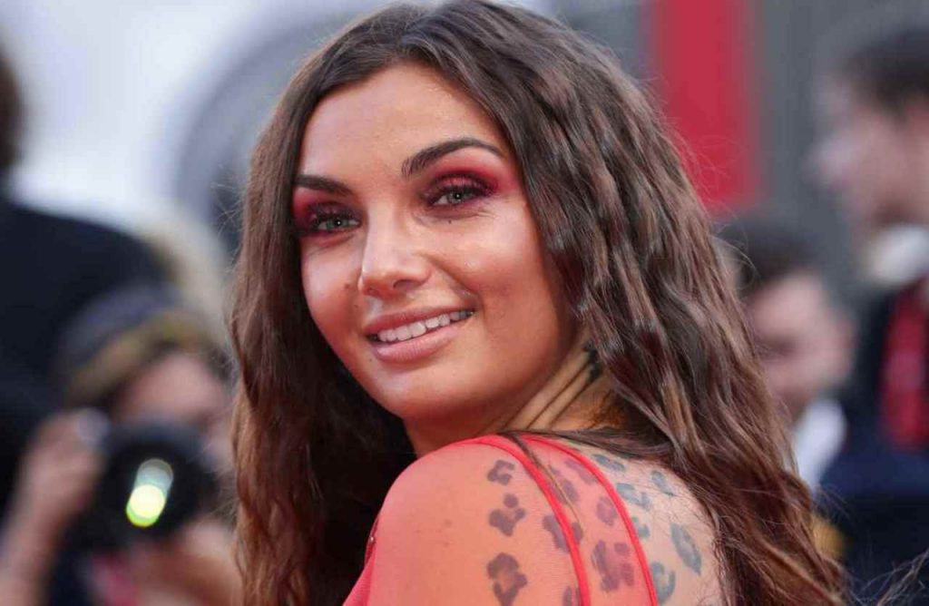 Elettra Lamborghini finalmente l’annuncia a tutti: che lieta notizia!