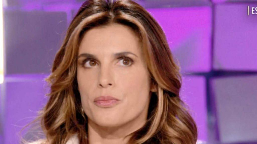 Elisabetta Canalis, il motivo per cui ha lasciato l’Italia: “ho iniziato a soffrire…”