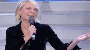 Amici-Maria-De-Filippi-Altranotizia