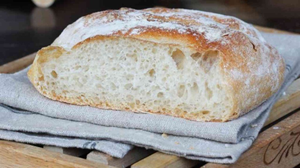 Come preparare il pane: la ricetta veloce e soprattutto profumatissima