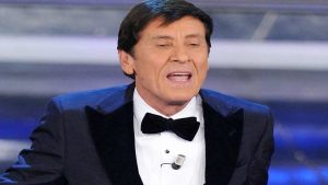 Gianni-Morandi-post-Sanremo-festeggiamento-Altranotizia