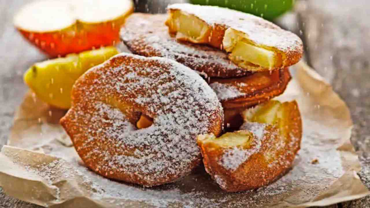 frittelle-Mele-la-ricetta-di-Anna-Moroni