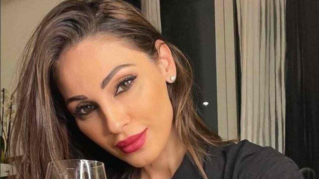 Anna Tatangelo, dopo pochi mesi l’annuncio: i fan al settimo cielo