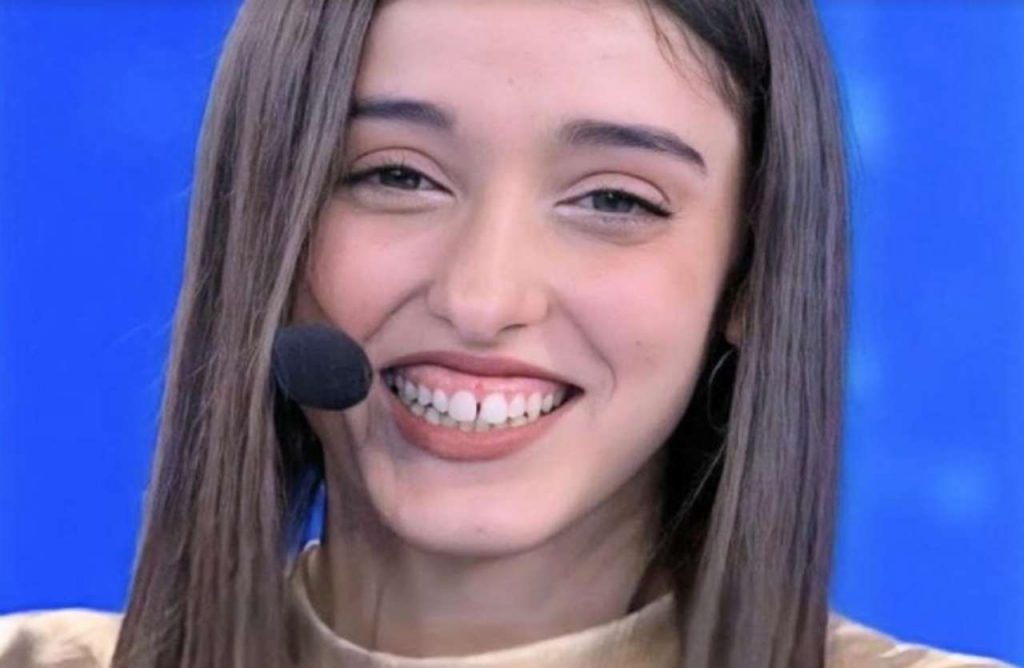 Amici 21, Giulia Stabile al settimo cielo: la notizia che fa sognare i fan