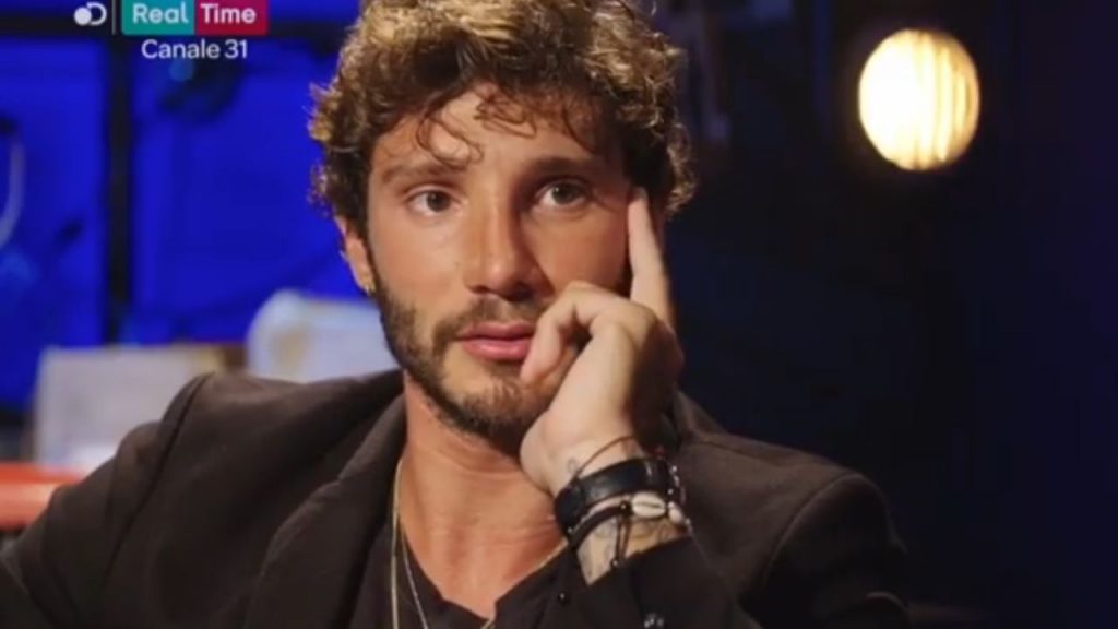 Stefano De Martino ci mette finalmente il punto | Per lei è la fine