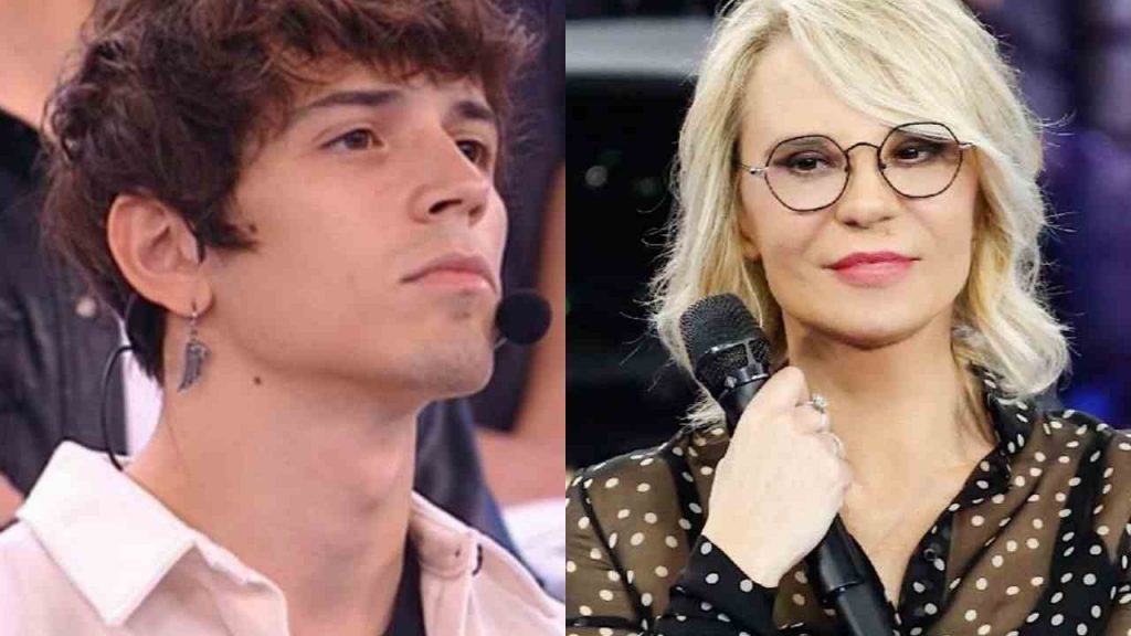 “Date una statua a Maria”: l’ha fatto soltanto per Alex Rina