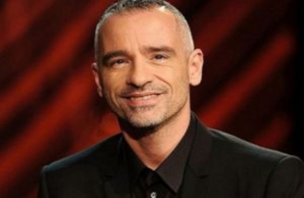 Eros Ramazzotti, a distanza di un anno l’annuncio: “stiamo tornando finalmente”