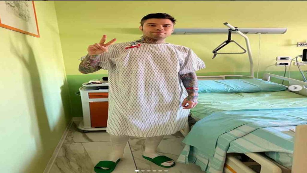 Fedez, le conseguenze del tumore: ecco quali farmaci deve assumere