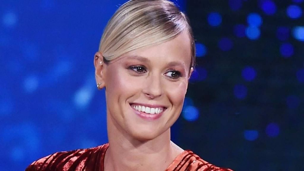 Federica Pellegrini, il pancino è sospetto: la verità sulla gravidanza