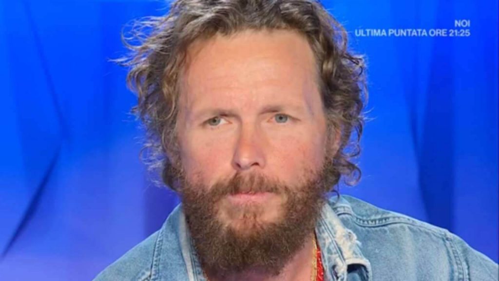 Jovanotti, ‘lasciata’ l’Italia: il motivo è assurdo