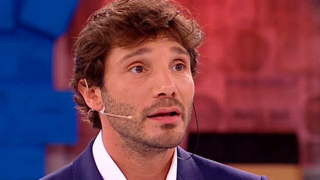 Stefano De Martino, delicata operazione per la sorella: come sta adesso