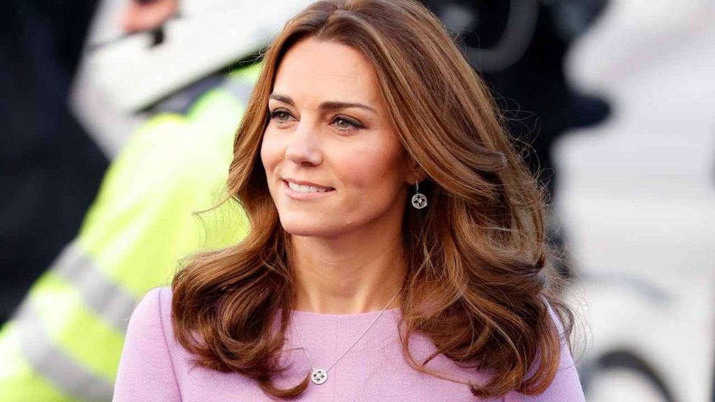 Altro che William! Kate Middleton si è intrattenuta con una star