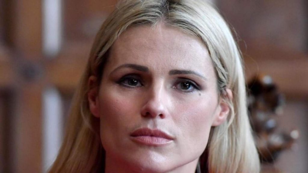 Michelle Hunziker, ‘spazzata’ via da un’altra bionda: si è presa il suo uomo