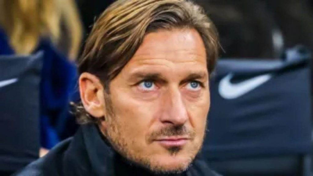 Francesco Totti, l’amico spiffera il retroscena più duro: “Non si sarebbe mai allontanato se…”