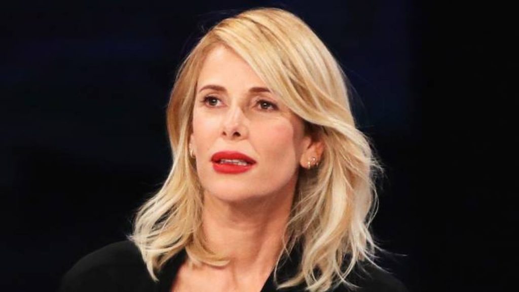 Alessia Marcuzzi, il triste annuncio: “Ti hanno uccisa perchè…”