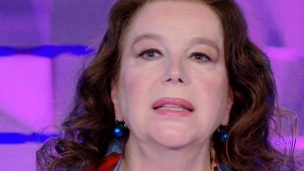 Stefania Sandrelli, non l’aveva mai detto a nessuno: “ha provato a fare sesso con me”